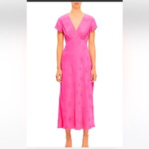 NWT RIXO Pink Ruched Flutter Sleeve Gown